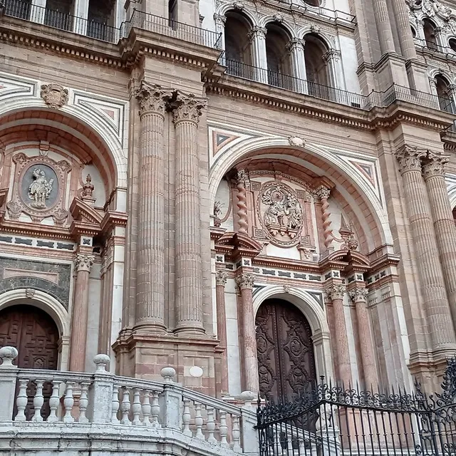 Main façade of Málaga cathedral, three minutes on foot from the museum